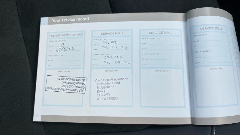 Volvo XC40 2.0 B3P Plus Dark 5dr Auto Petrol Estate